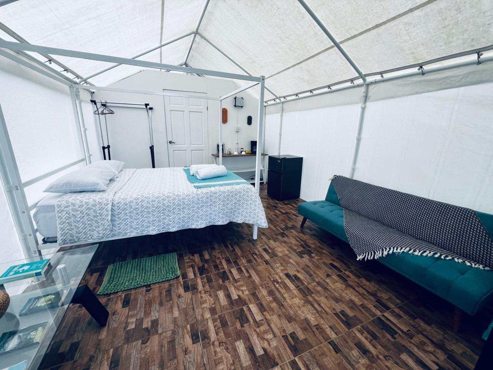 Garza Del Sol Glamping Rio Celeste Buganvilia Exterior photo