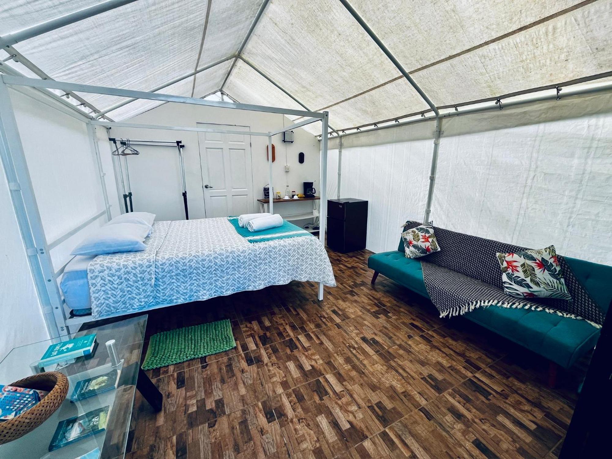 Garza Del Sol Glamping Rio Celeste Buganvilia Exterior photo